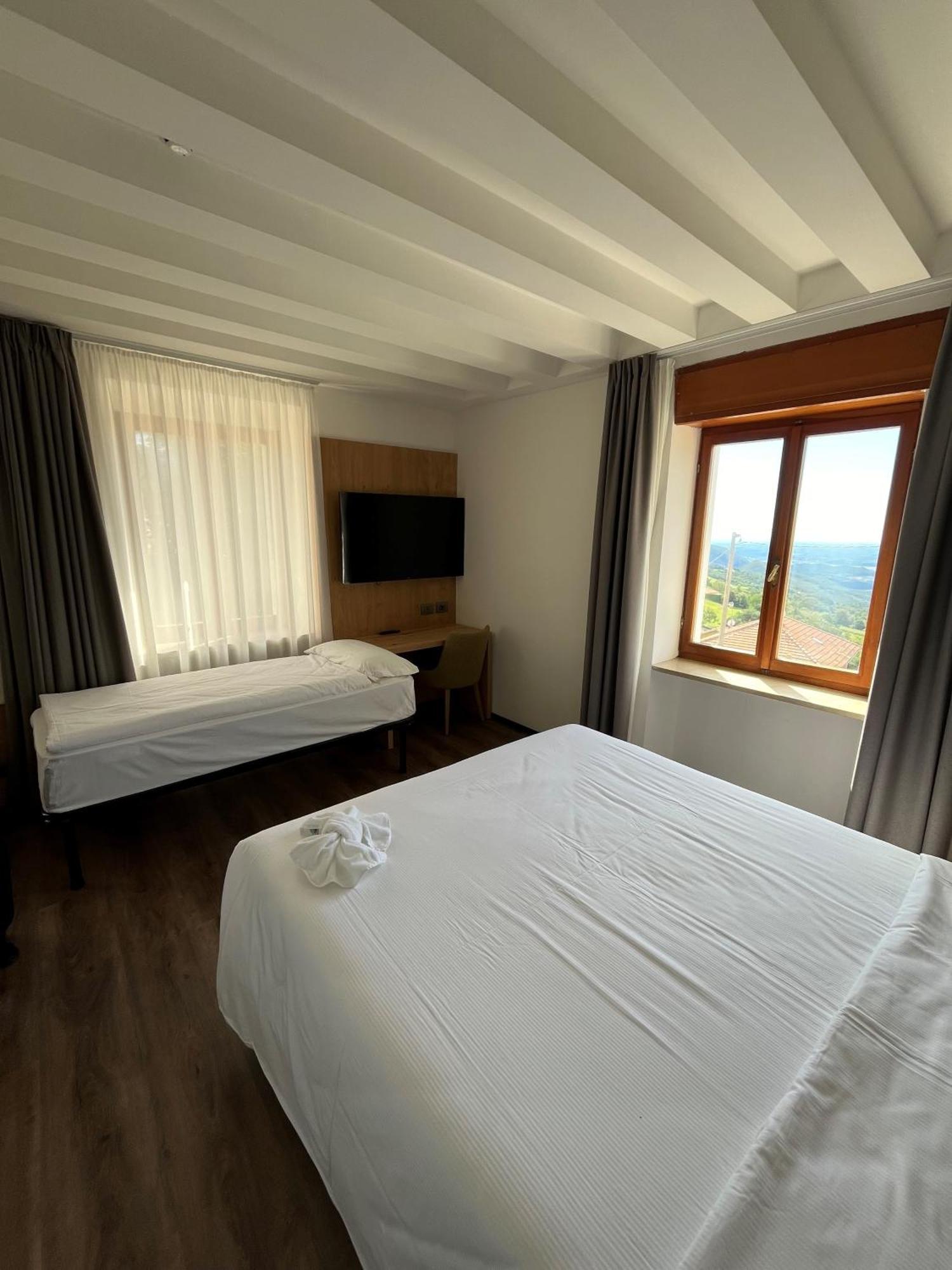 Belvedere 3* Spiazzi Di Caprino